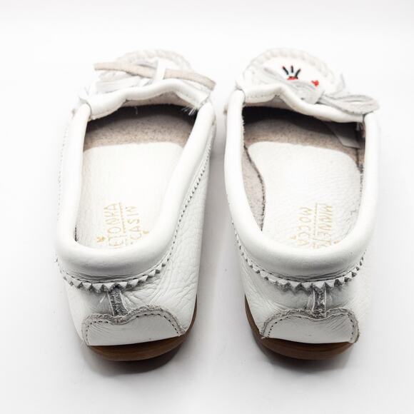 Minnetonka Beaded Leather Flats White Red Women’s 6 Folk Boho Style - Picture 3 of 7